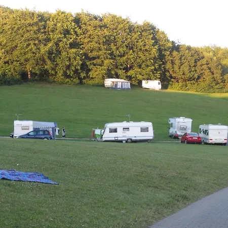Parque de Campismo Camping & Cottages