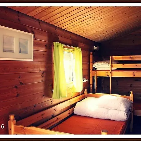 Camping & Cottages *