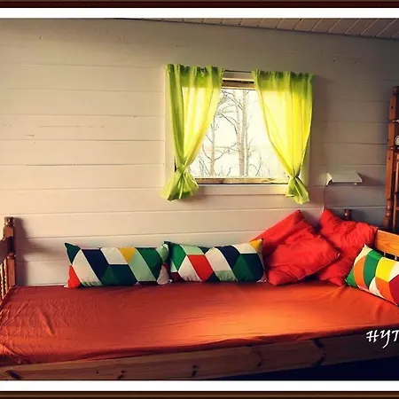 Camping & Cottages *